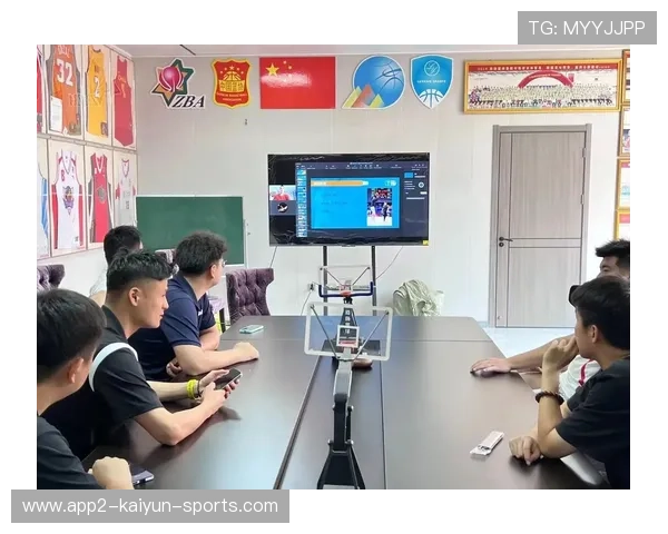 俱乐部启动青训营导师交流计划 互派教练学习，怎么进俱乐部青训营