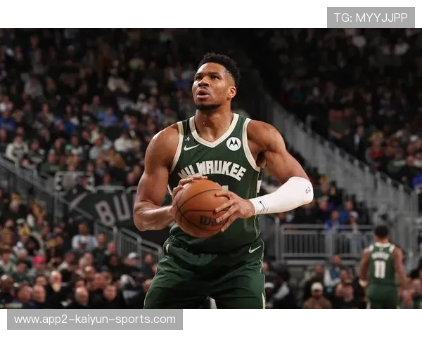 字母哥单场狂轰48分17篮板展现联盟最强禁区统治力 字母哥单场狂轰48分17篮板展现联盟最强禁区统治力